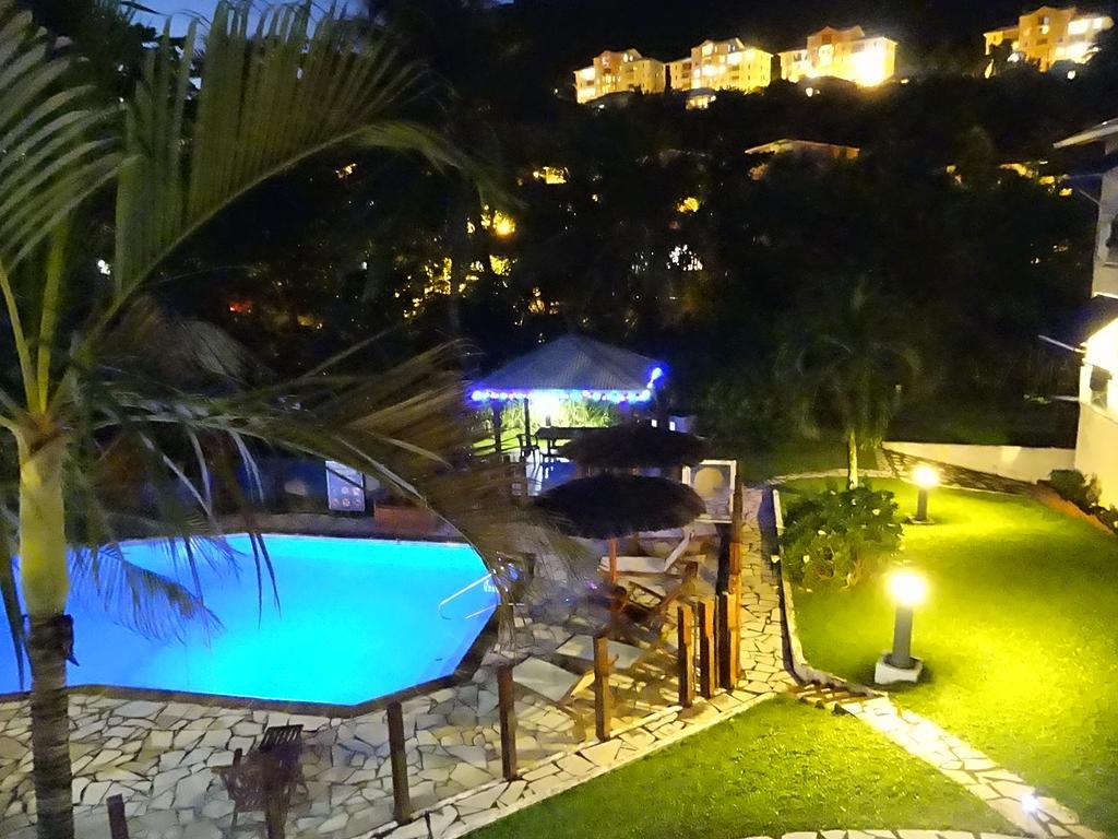 Aparthotel Les Créolines Sainte-Luce Esterno foto